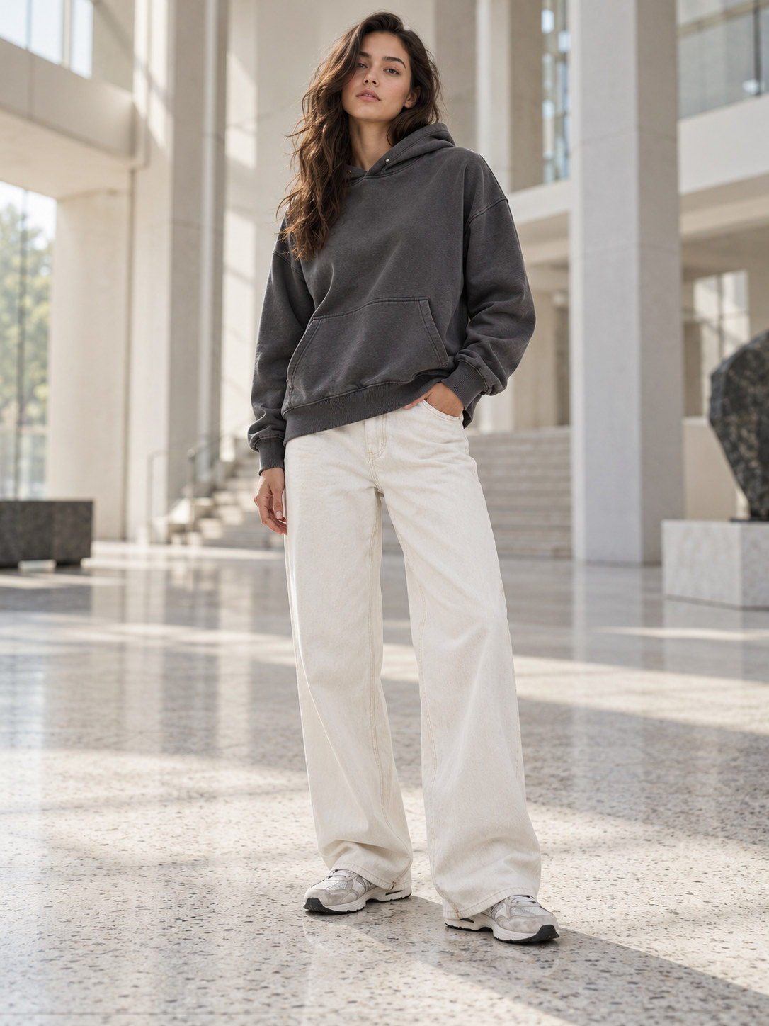 Garment Dyed Relaxed Hoodie in Onyx Black