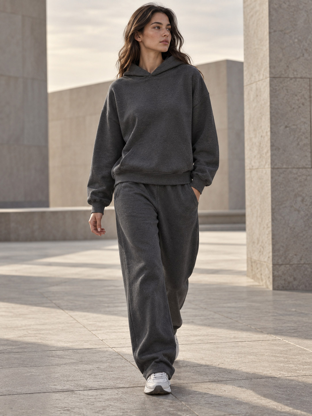 Heritage Loopknit Clean Hoodie in Earthy Taupe